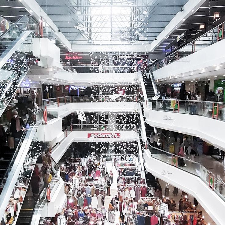 Dining out as an expat family in Italy